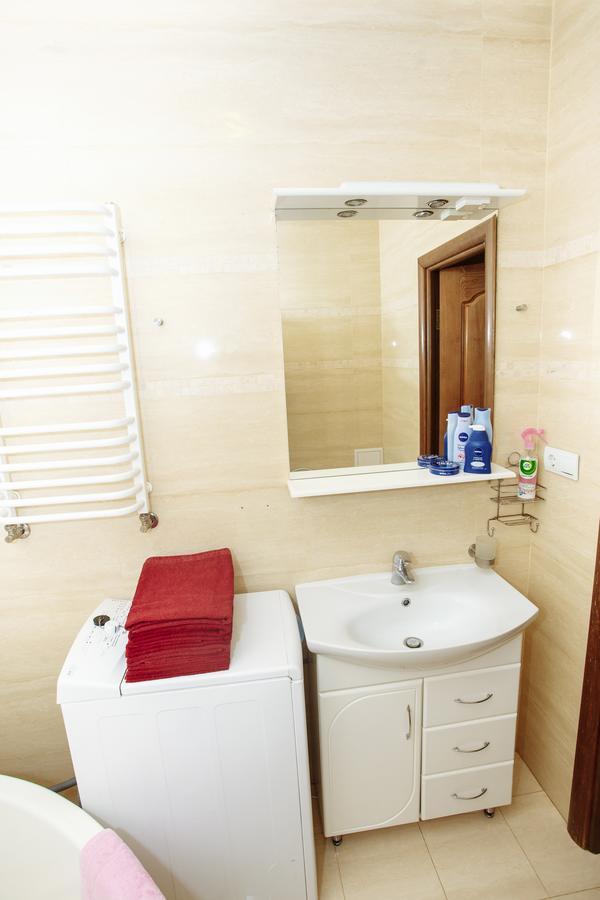 Apartment Near Museum Lviv Luaran gambar