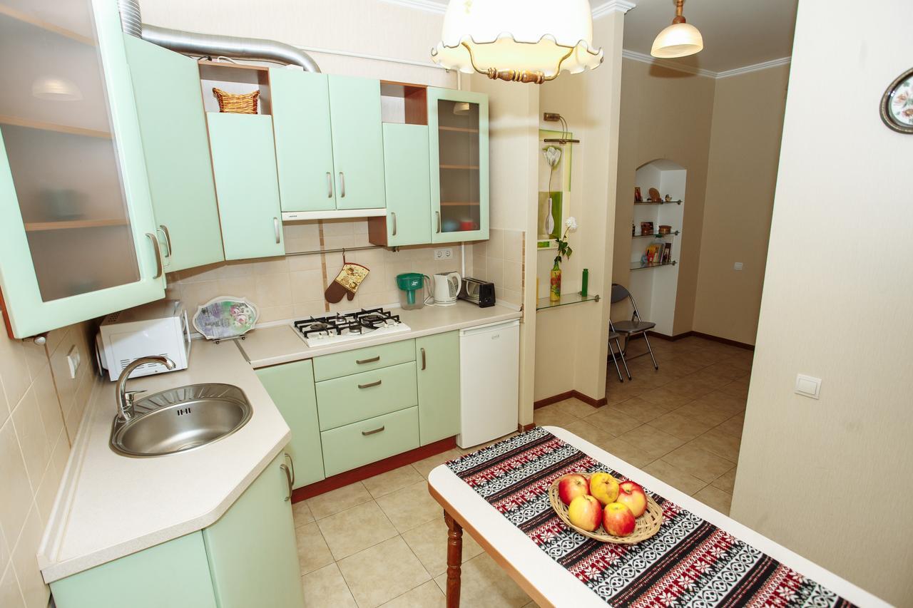 Apartment Near Museum Lviv Luaran gambar